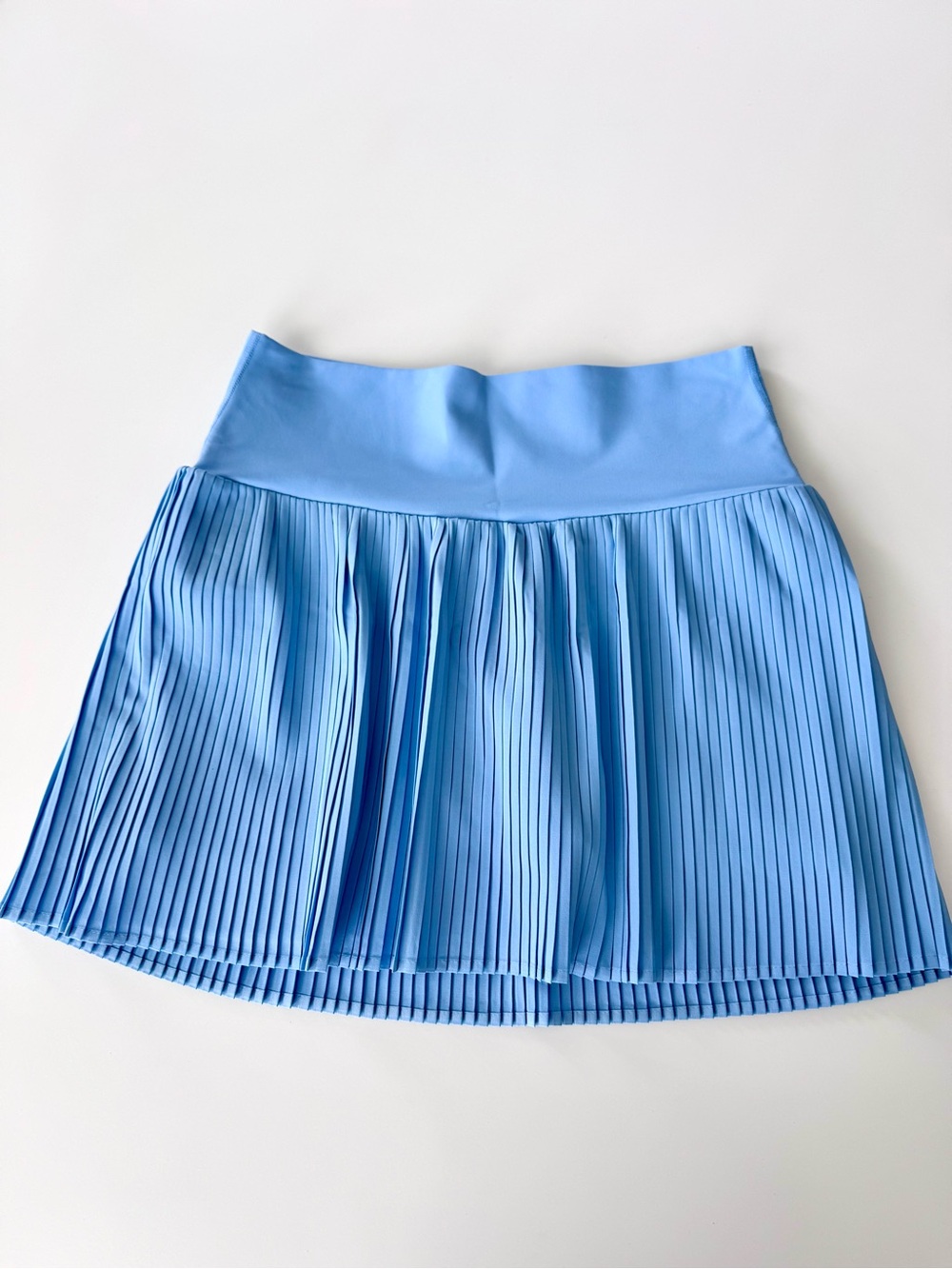 JoyLab Women’s Pleated Light Blue Skort, size M